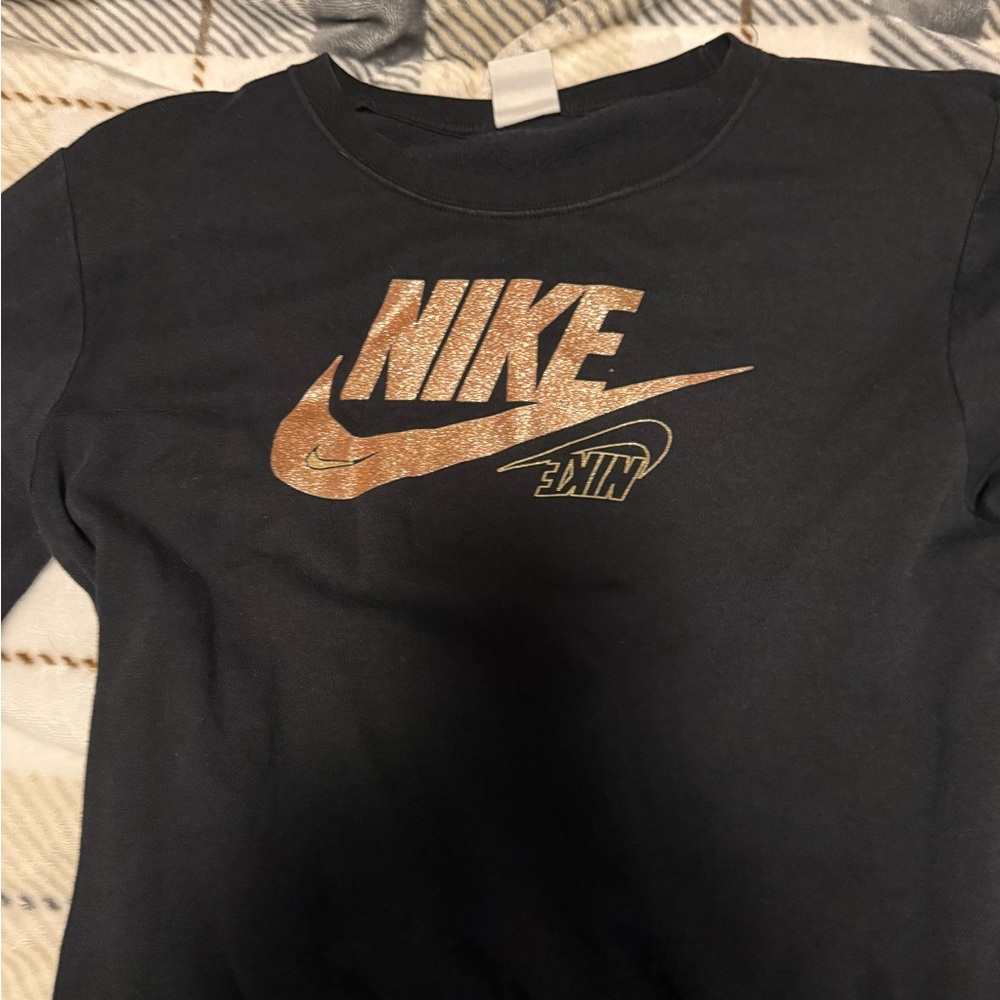 Nike Black Crewneck Sweatshirt